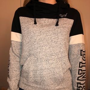 victoria’s secret pink light weight hoodie